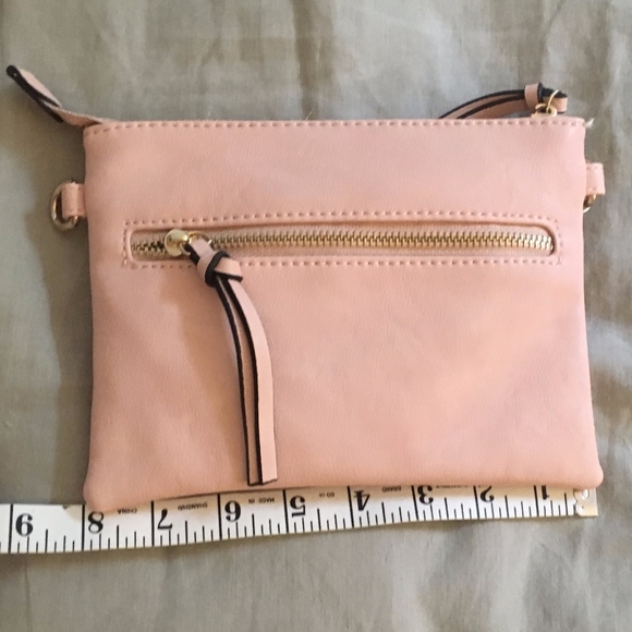 Great Gift - Isabelle Handbag - New w Tags - Blush - Picture 4 of 6